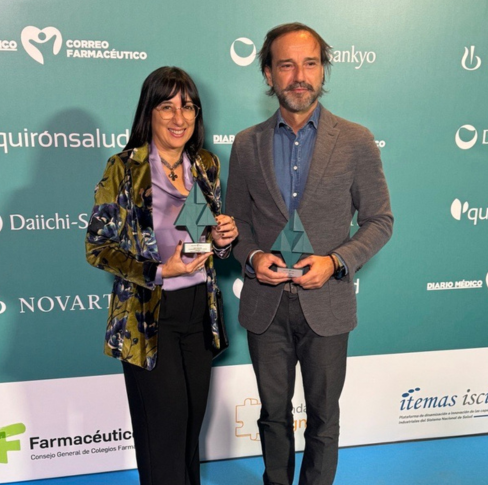 <p><strong>Lab Tests Online, ganador del premio Ennova Health 2024 en la categoría</strong> <strong>de Empoderamiento Digital</strong></p>